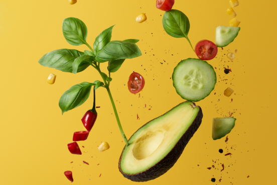 Gemüse vor gelbem Hintergrund | © Unsplash/Tangerine Newt Gemüse vor gelbem Hintergrund | © Unsplash/Tangerine Newt