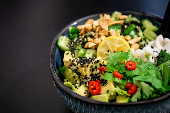 Vegane Bowl | © unsplash / Yoav Aziz Vegane Bowl | © unsplash / Yoav Aziz